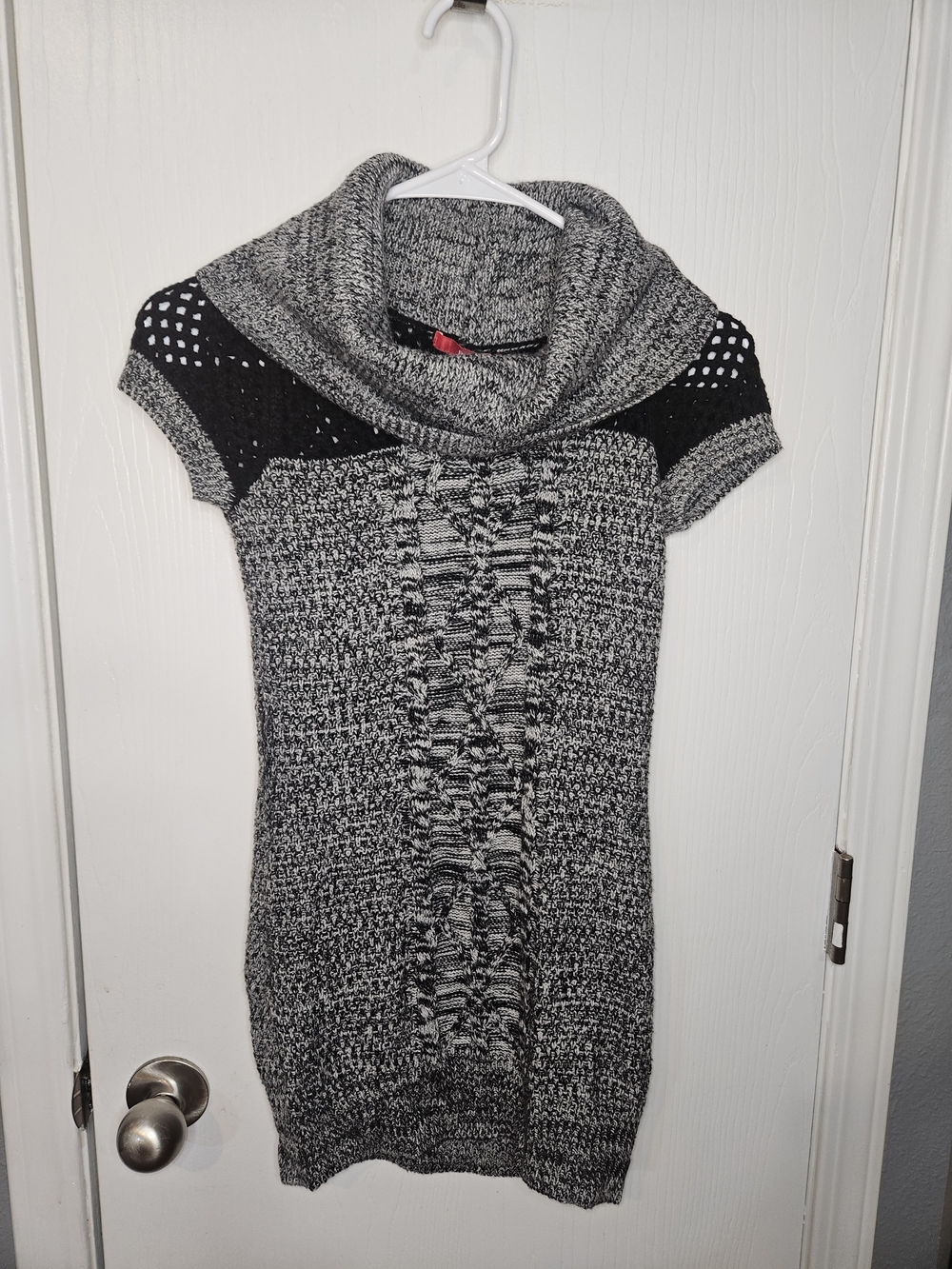 Cozy Black & Gray Cowl Neck Short-Sleeve Sweater Dress